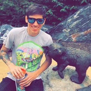 Meet your Posher, Joshua